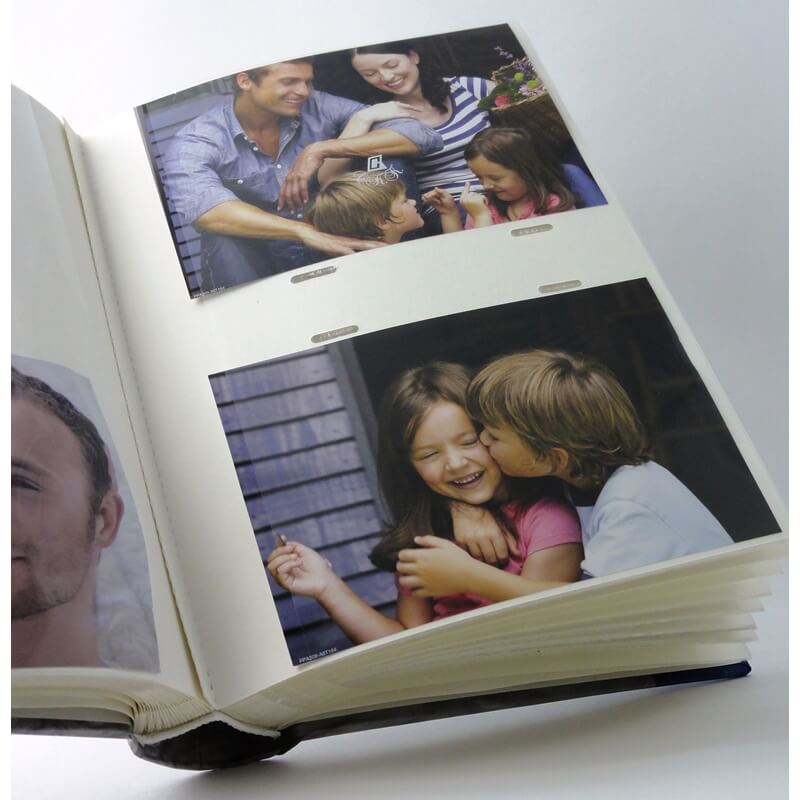 Альбом на 200 фото с местом для заметок между фотографиями