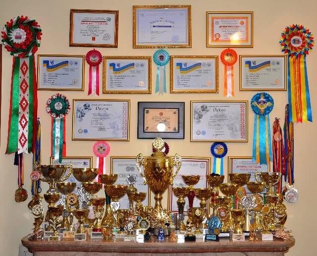 Уголок почета в вашем доме Уголок почета в вашем доме